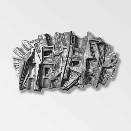 "Forze in contrasto" 1970 terracotta patinata cm 50x35x10