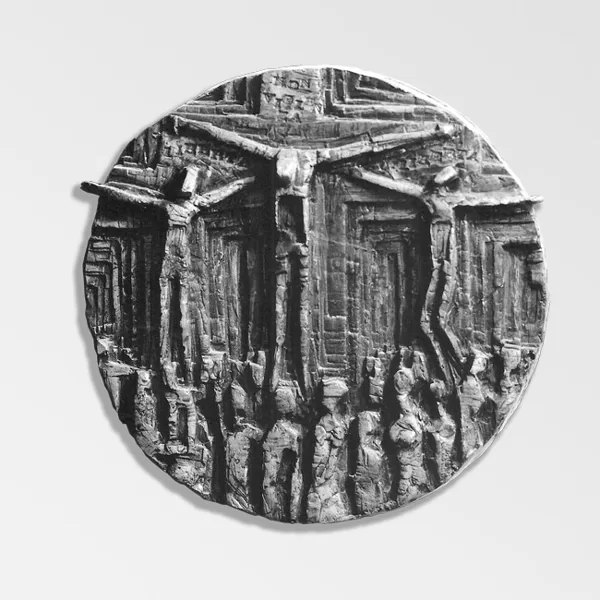 "Continuità storica della crocifissione" 1969 terracotta patinata Ø cm 35